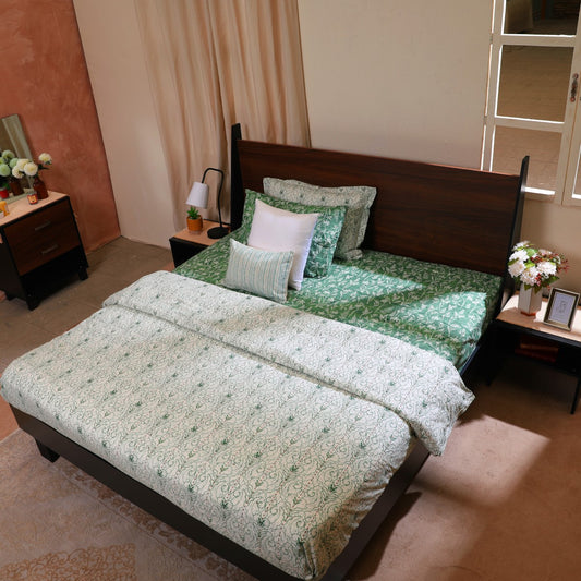 Savior - Bed & Dresser