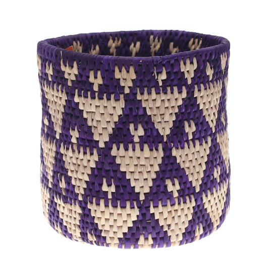 Handwoven Basket with Triangle Design – 10x10 cm (UC-B-06)