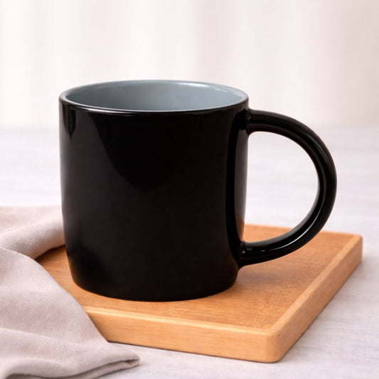 Glossy Black Ceramic Mug – Classic Coffee & Tea Cup