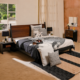 Savior King/Queen Size Bed With Dresser