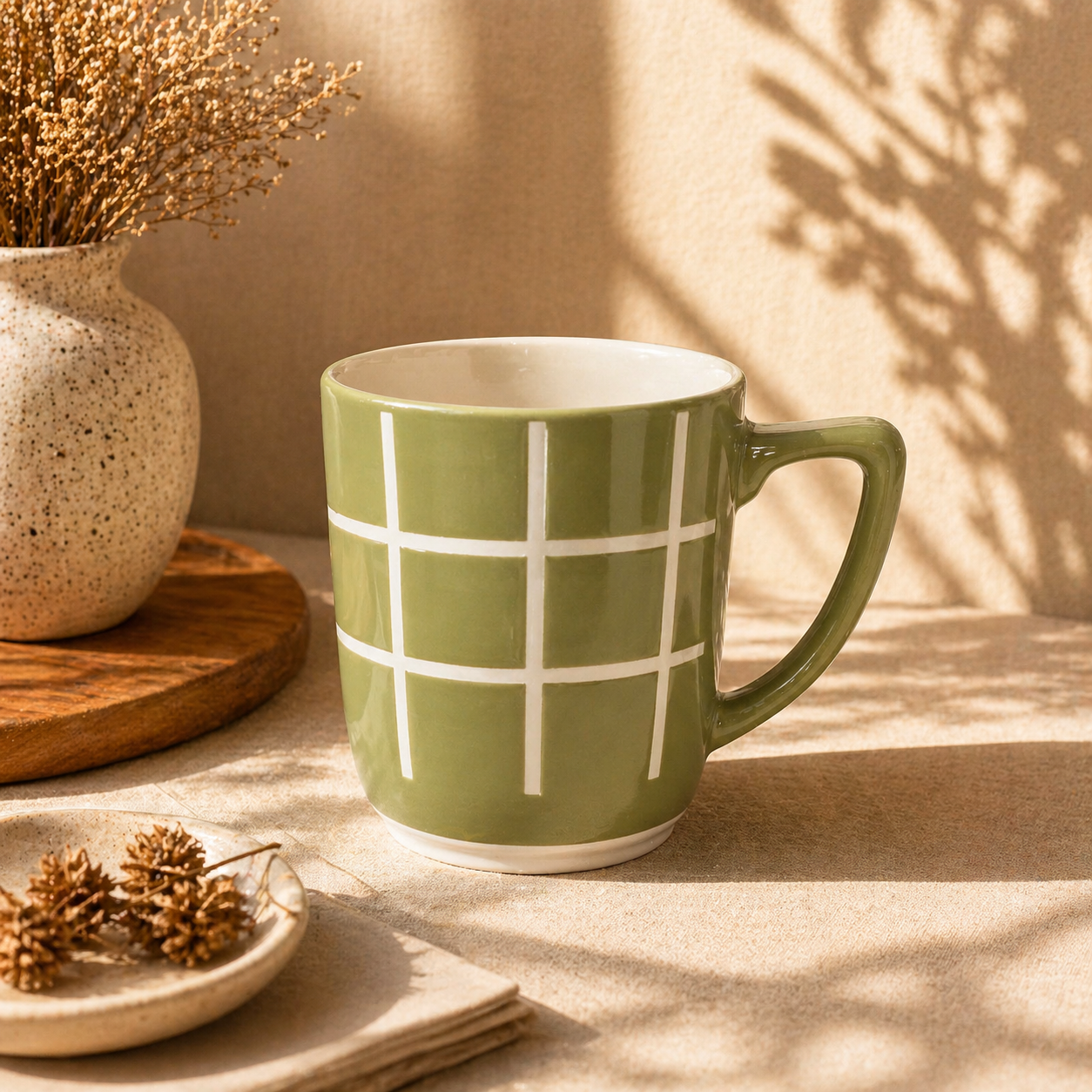 Green Checkered Ceramic Coffee Mug – Modern Grid Pattern Tea & Coffee Cup - Habitt
