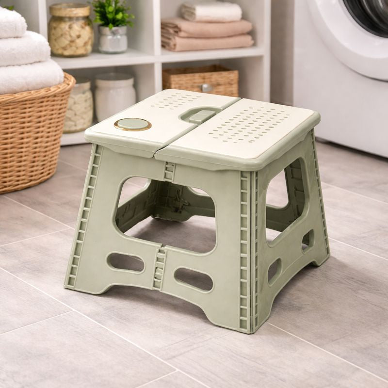 Folding Stool Medium – Compact Heavy-Duty Portable Stool for Home & Outdoor Use