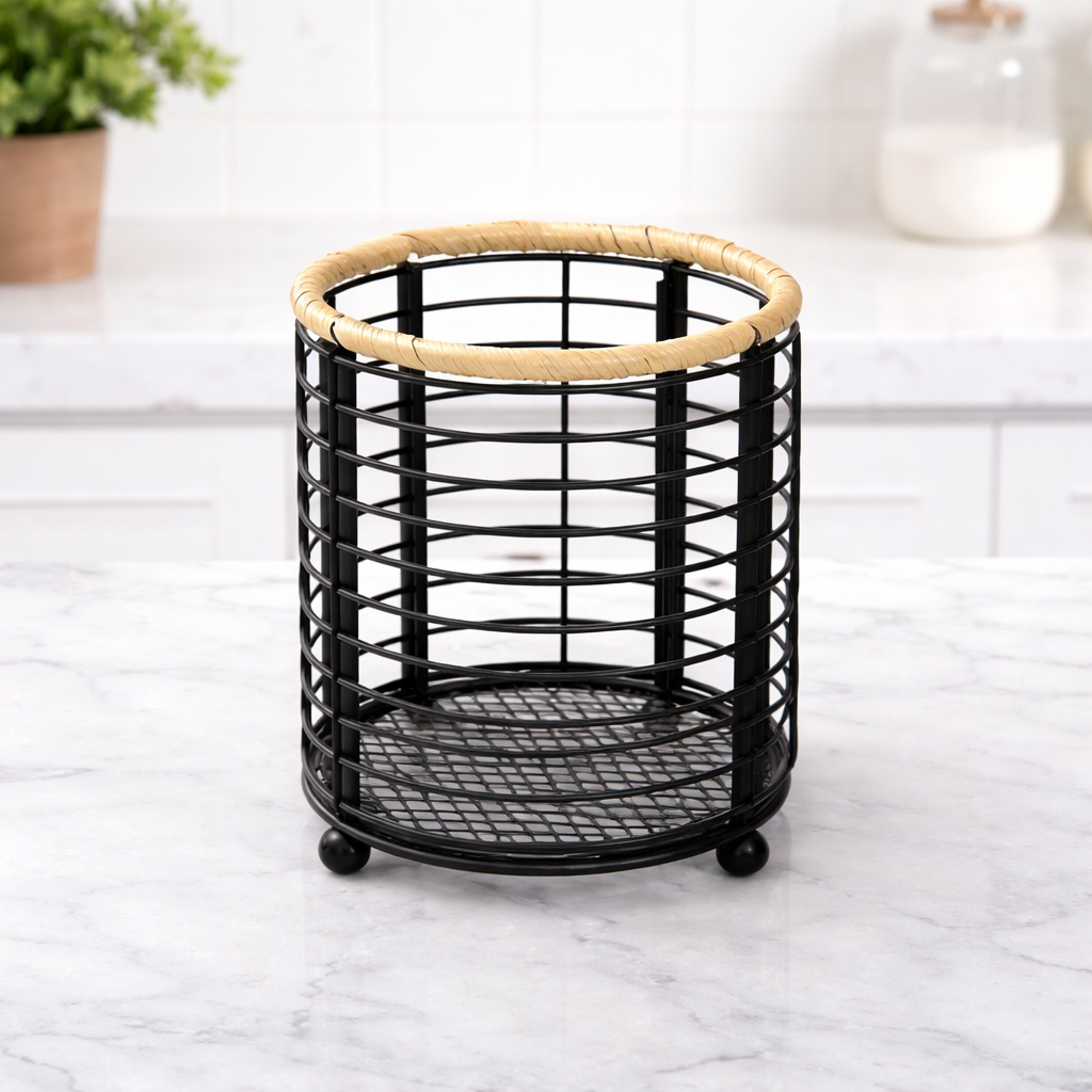 Modern Round Spoon Stand – Black Metal Cutlery Holder with Wooden Rim - Habitt