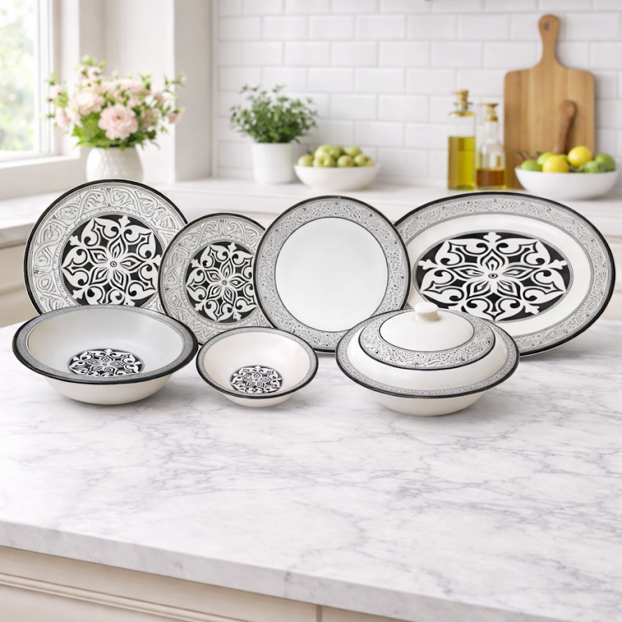 Gothic Grace Dinner Set – Bold Black Elegance with Ornate Detailing (22 / 30 / 43 PCS)