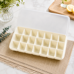 Ecom-Plastic Ice Cube Tray With Cover 18x1
