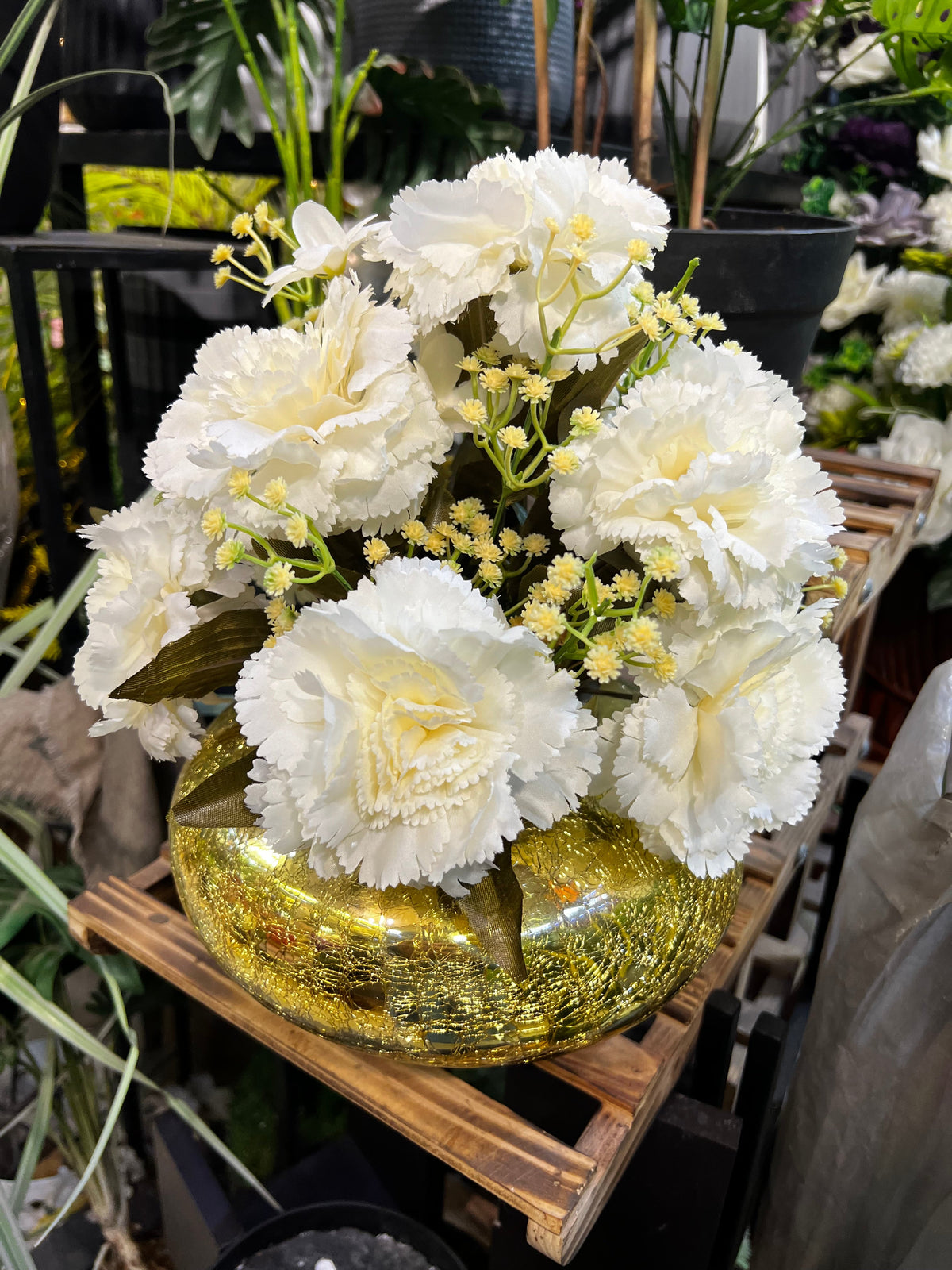 Elite Glass Gold Pot with Flowers