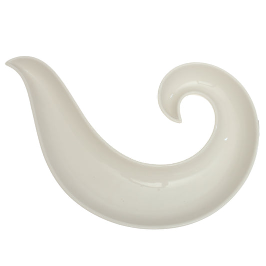 White Ceramic Platter – Modern Curved Design | 9.5 Inch