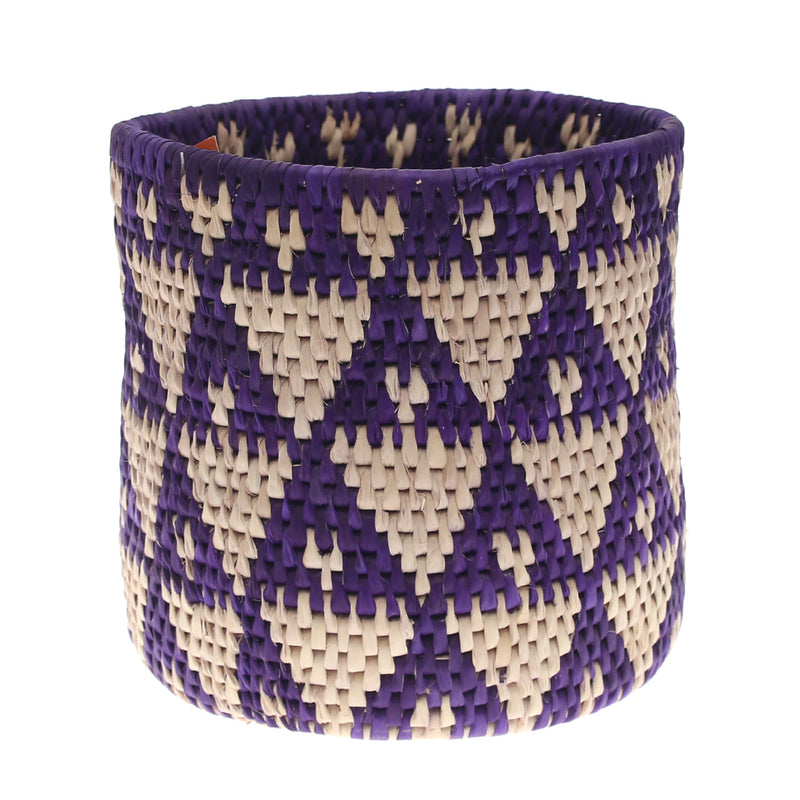 Handwoven Basket with Triangle Design – 10x10 cm (UC-B-06) - Habitt