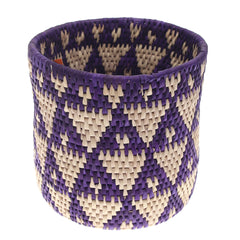 Handwoven Basket with Triangle Design – 10x10 cm (UC-B-06)