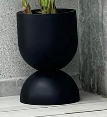 Inverted semiCup Planter