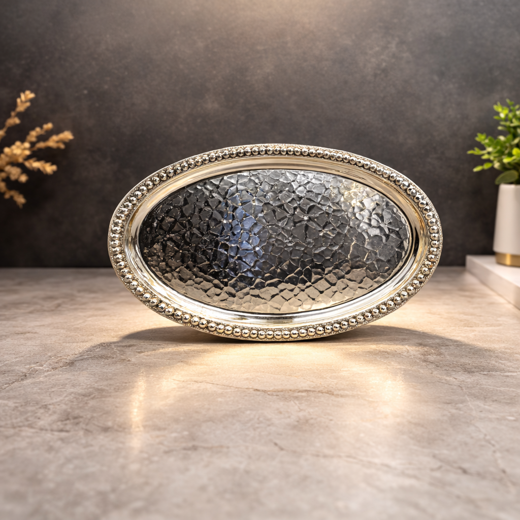 Metal Pallet 27.5x16.5 (S) – Oval Decorative Serving Tray - Habitt