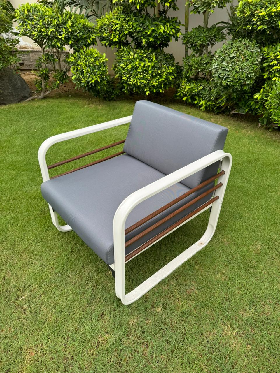 Lucky Home Nautilus Seater Aluminium Outdoor Patio Sofa