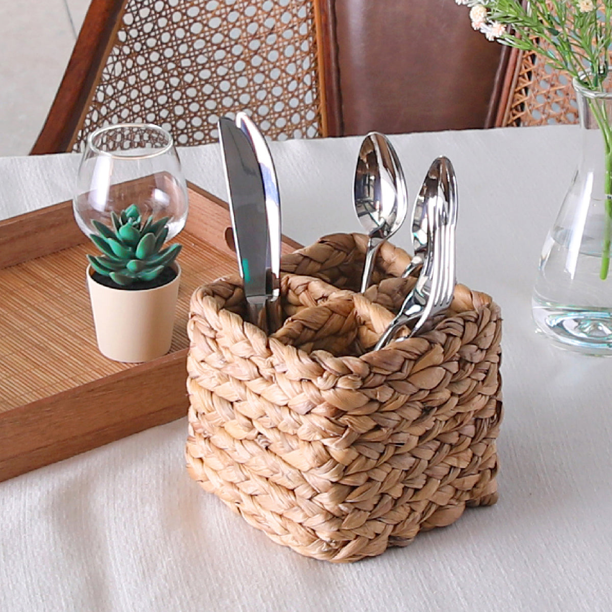 BASKET SEAGRASS L:8 X W:8 X H:4INCH