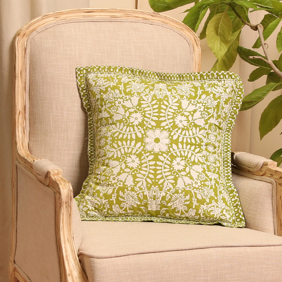 KASHMIRI APPLE GREEN CUSHION COVER 18X18"