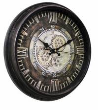 Rustic Steampunk Wall Clock – 14.5-Inch Vintage Gear Design Clock with Roman Numerals & Antique Plastic Frame