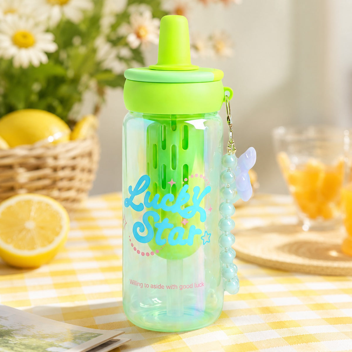 Green 900ml Lucky Star Water Bottle with Straw & Charm