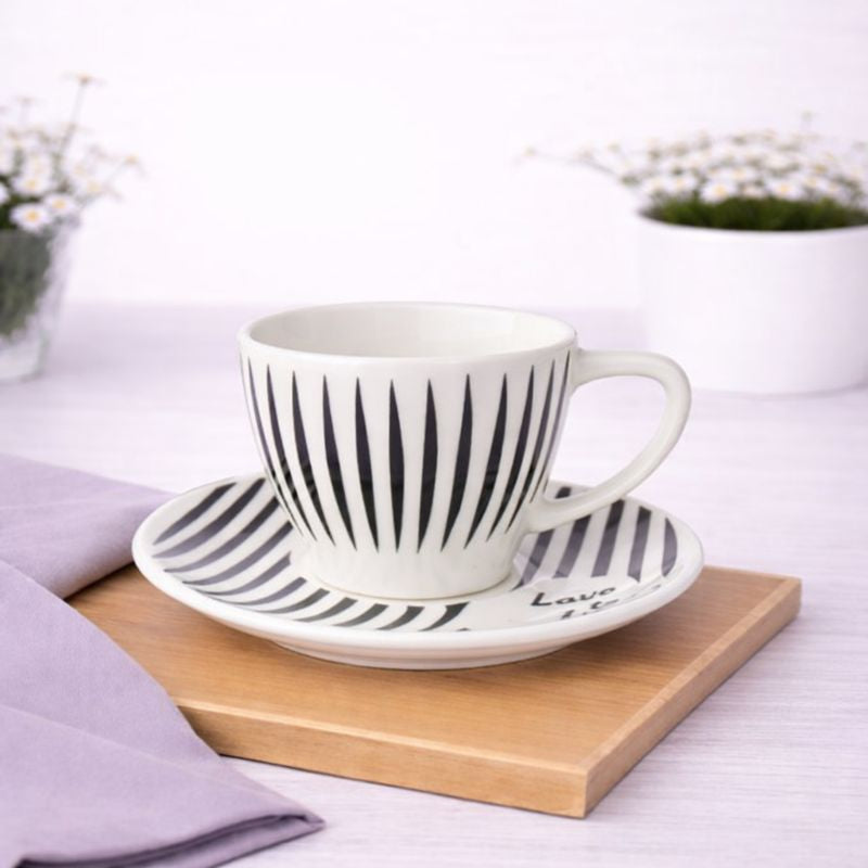 Stylish 1-Piece Striped Cup and Saucer Set – Black & White