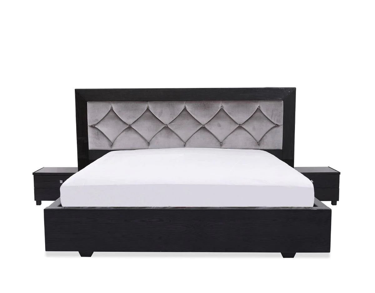 Austin Bed With 2 Side Tables