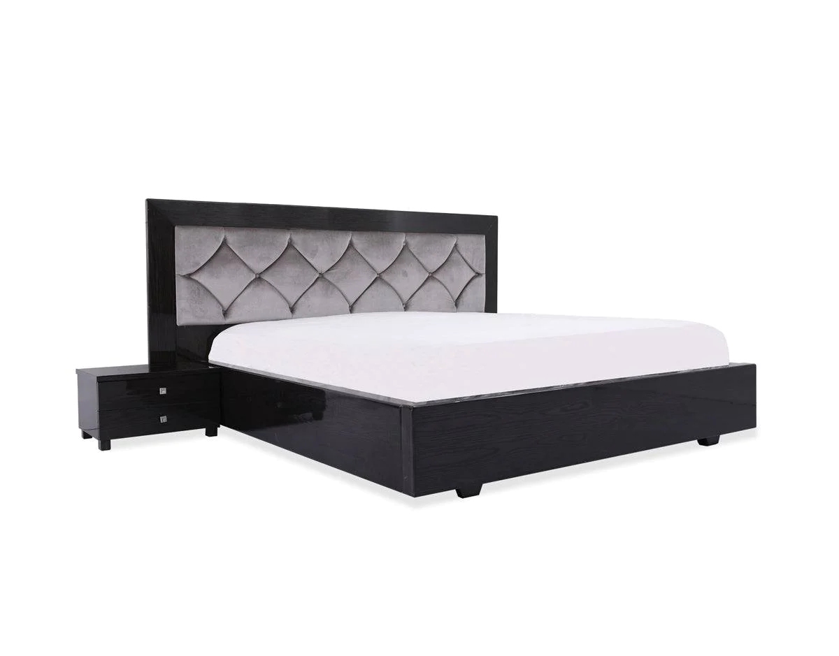 Austin Bed With 2 Side Tables