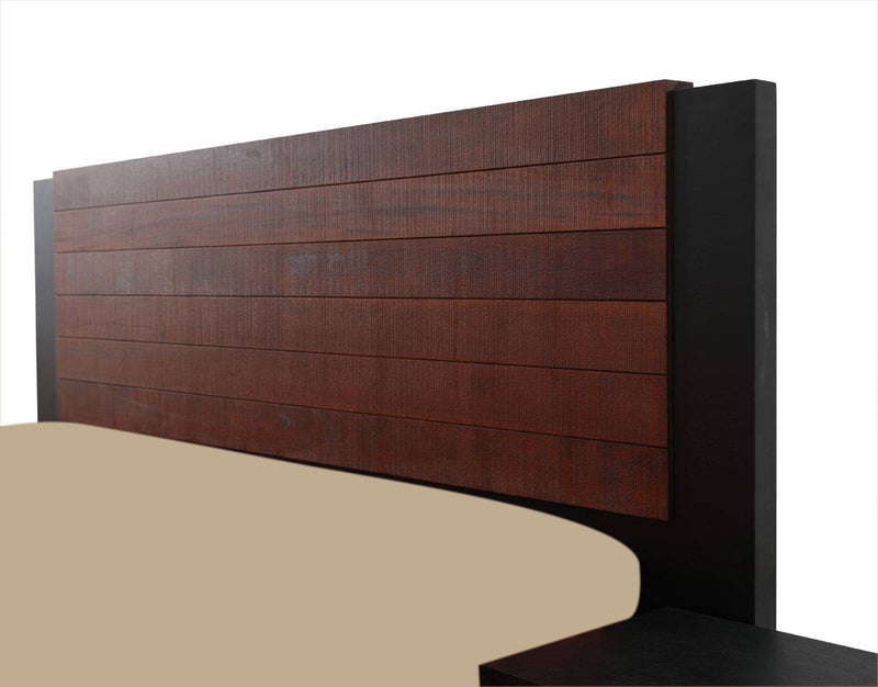 Morris X bed with 2 side tables