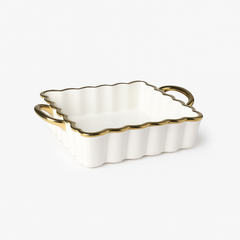 Elegant Frilled Dish – White Ceramic with Gold Rim