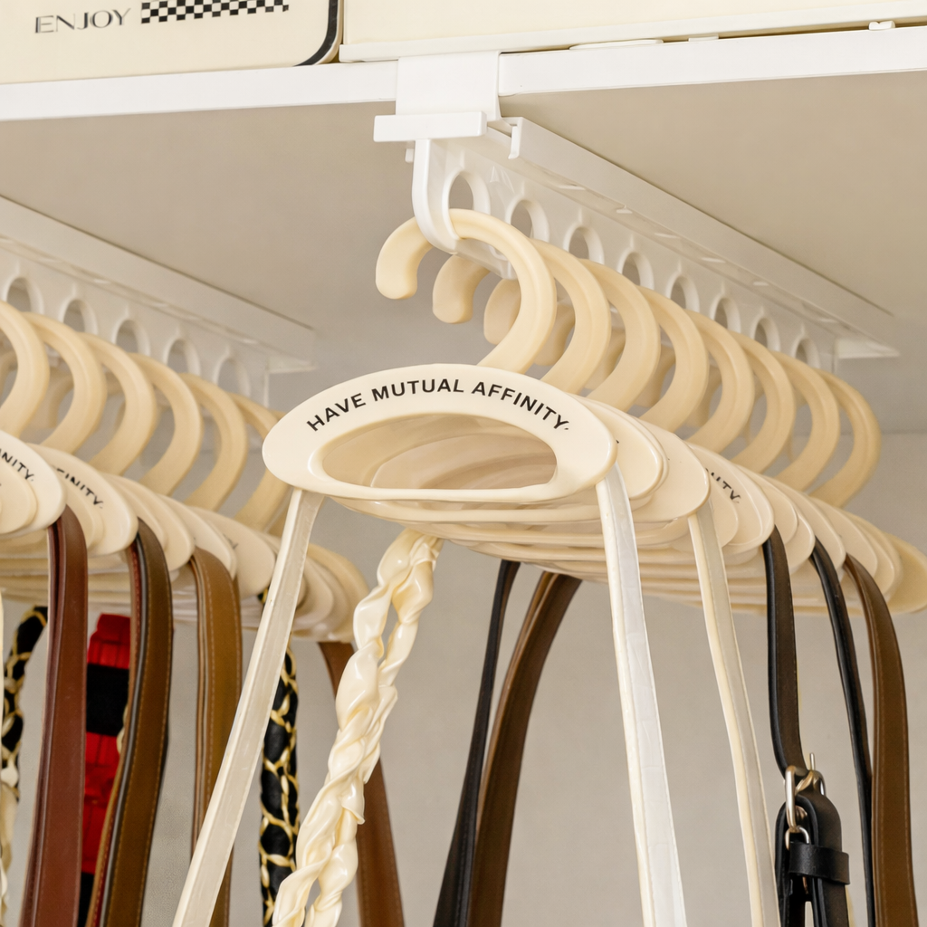 Bag Holder – Rotating Handbag Organizer for Wardrobe & Closet