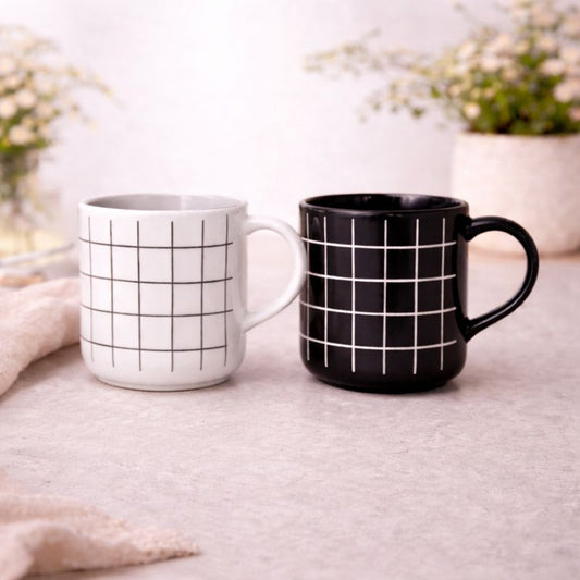 Ceramic Grid Pattern Mug Set – Black & White Coffee Cups