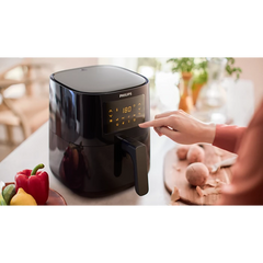 Philips 3000 Series Airfryer L with Rapid Air Technology – Digital Oil-Free Fryer (HD9252/91)
